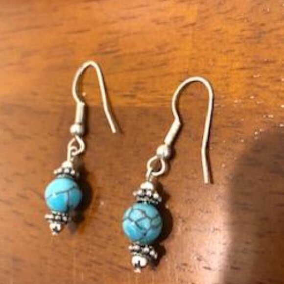 Faux Turquoise Beaded Silver Tone Petite Drop Earrings. - Picture 11 of 13